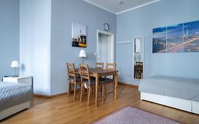Alt-Berliner Eckkneipe - 